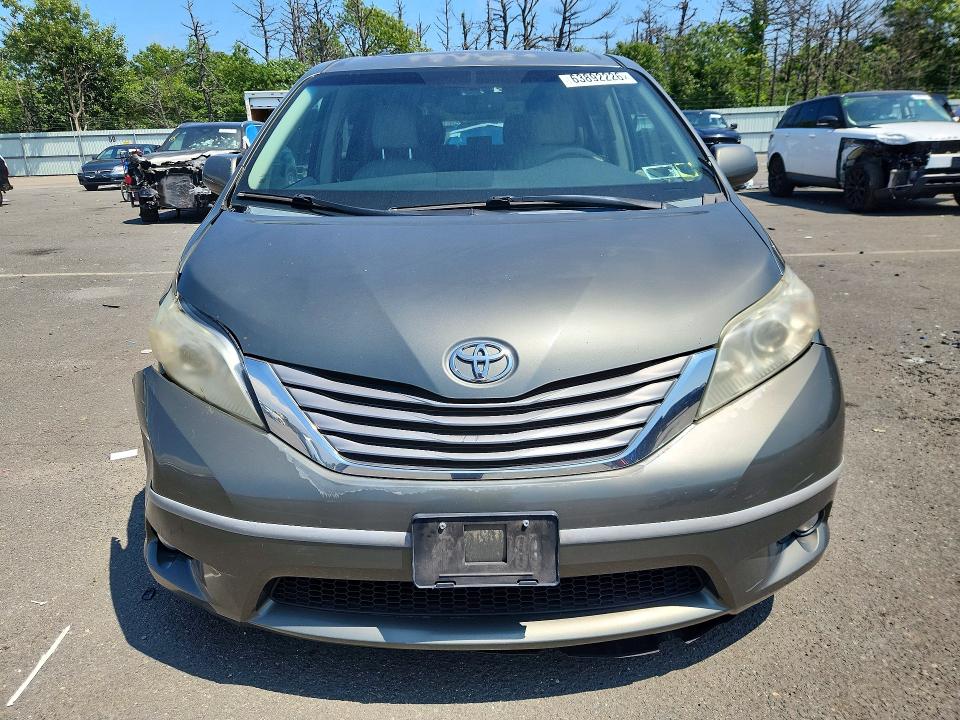 2011 Toyota Sienna მანქანა იყიდება აუქციონზე, vin: 5TDDK3DC2BS010014, აუქციონის ნომერი: 63892226