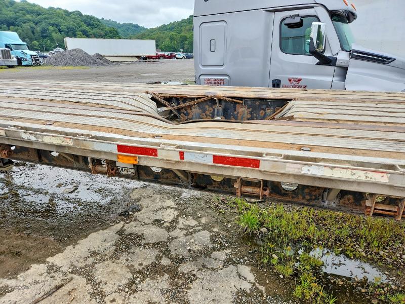 2004 Transcraft Transcraft მანქანა იყიდება აუქციონზე, vin: 1TTF4820X42011631, აუქციონის ნომერი: 64820096