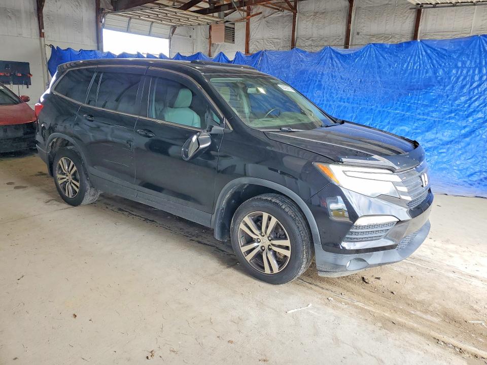 63423176 :رقم المزاد ، 5FNYF6H7XHB011879 vin ، 2017 Honda Pilot مزاد بيع