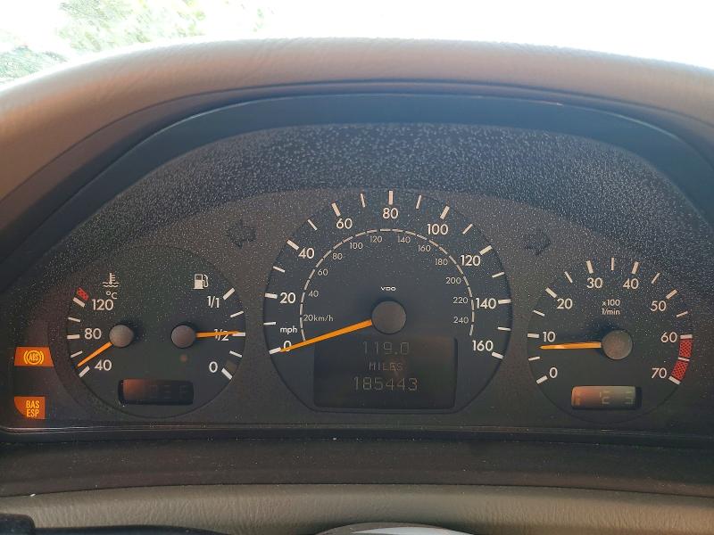 2001 Mercedes-benz Clk მანქანა იყიდება აუქციონზე, vin: WDBLJ65G01F174456, აუქციონის ნომერი: 63894276