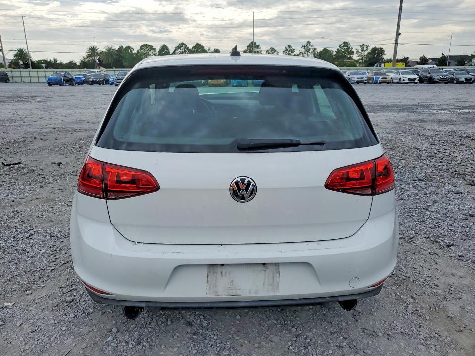 2017 Volkswagen Gti მანქანა იყიდება აუქციონზე, vin: 3VW4T7AU1HM064055, აუქციონის ნომერი: 65852626