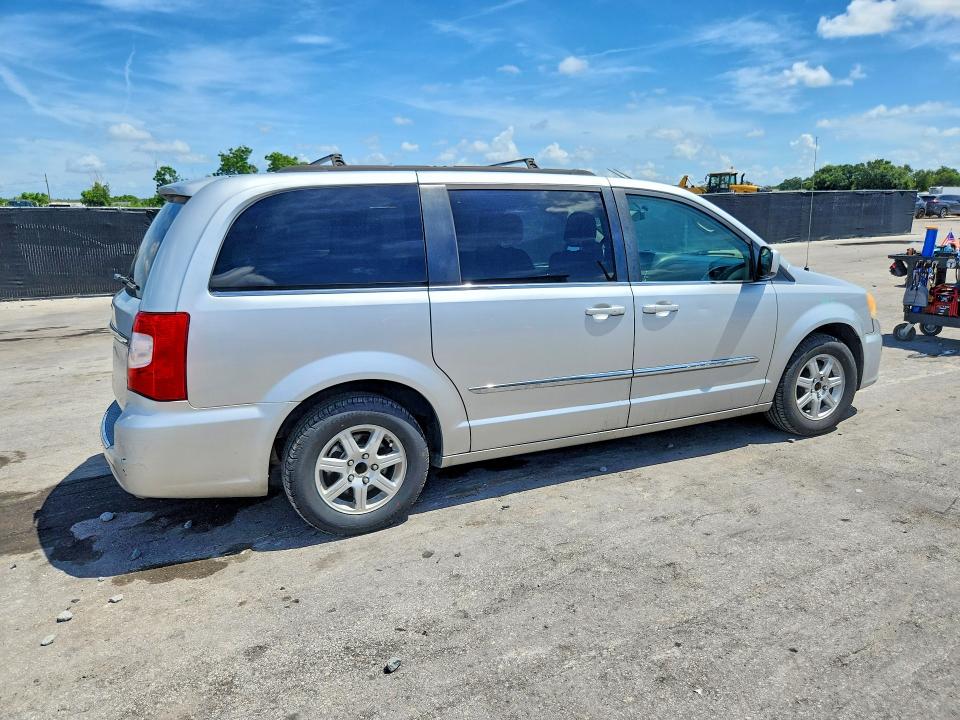 64044726 :رقم المزاد ، 2C4RC1BG9CR375409 vin ، 2012 Chrysler Town & Country مزاد بيع