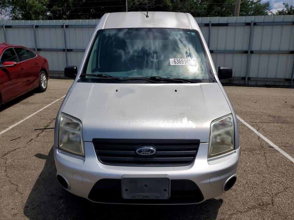 2010 Ford Transit Connect მანქანა იყიდება აუქციონზე, vin: NM0LS6BNXAT032969, აუქციონის ნომერი: 63691456