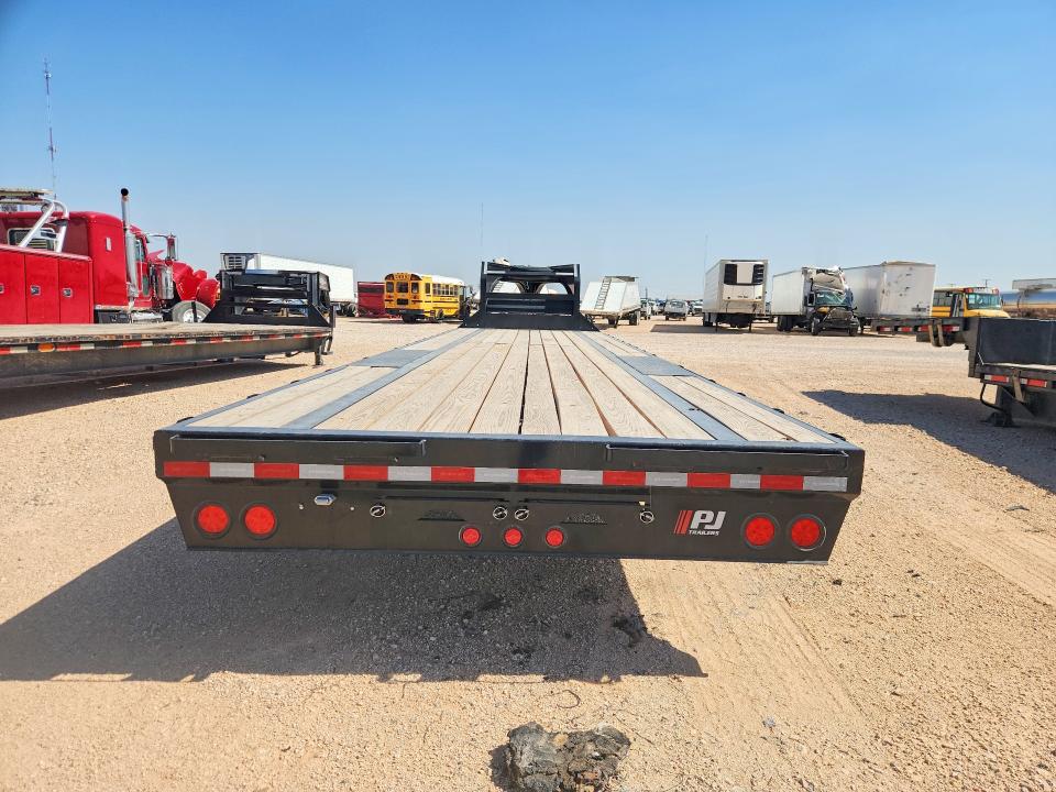 Продажа на аукционе авто 2026 Pj Gooseneck Trailer, vin: 4P53F4126T1431529, номер лота: 66010066