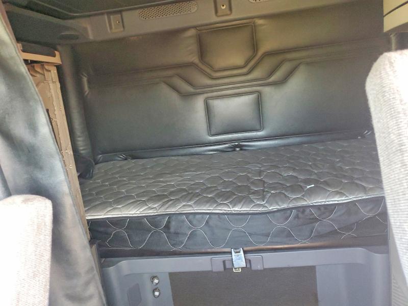 2015 Freightliner Cascadia 125 მანქანა იყიდება აუქციონზე, vin: 3AKJGLD53FSGK2879, აუქციონის ნომერი: 65894116