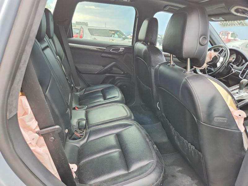 Продаж на аукціоні авто 2016 Porsche Cayenne, vin: WP1AD2A23GLA76047, номер лоту: 64700366
