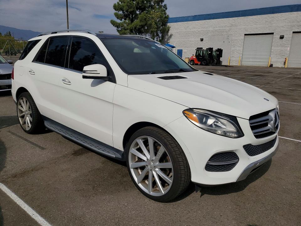 2016 Mercedes-benz Gle მანქანა იყიდება აუქციონზე, vin: 4JGDA5JB8GA624611, აუქციონის ნომერი: 66697396