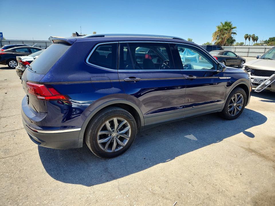 65944556 :رقم المزاد ، 3VV3B7AXXPM053017 vin ، 2023 Volkswagen Tiguan مزاد بيع