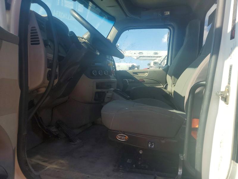 Продажа на аукционе авто 2018 Peterbilt 579, vin: 1XPBDP9XXJD432433, номер лота: 64540396