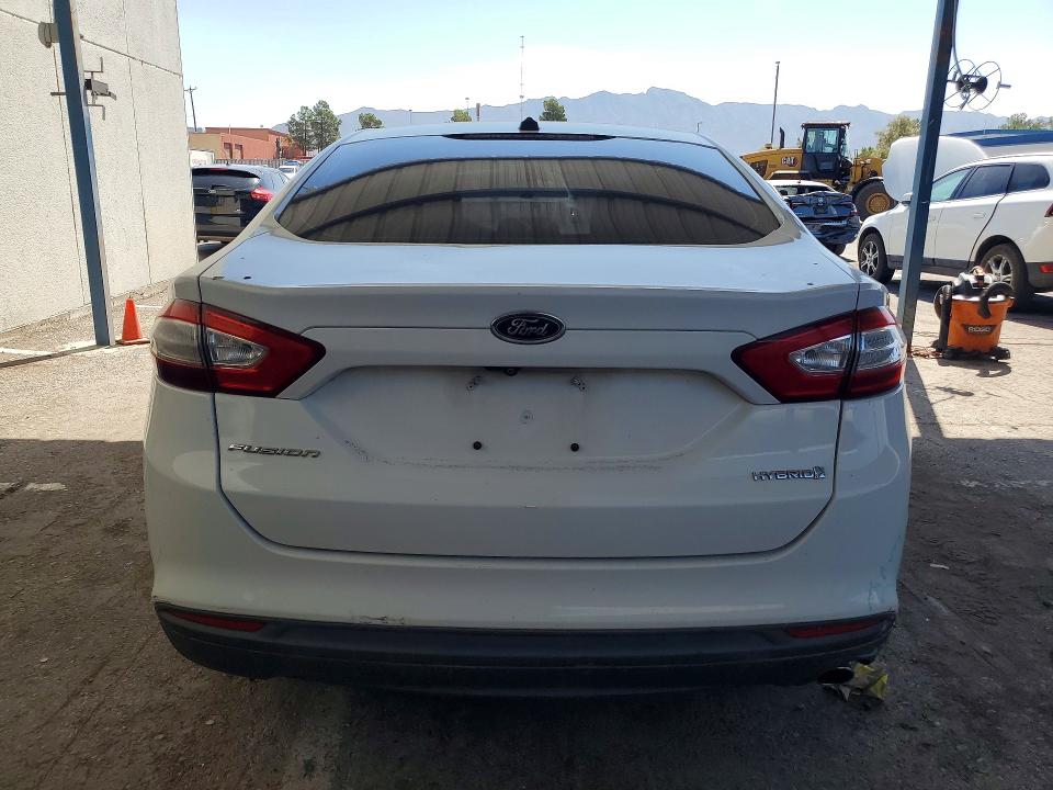 Auction sale of the 2016 Ford Fusion, vin: 3FA6P0UU8GR404618, lot number: 64684256