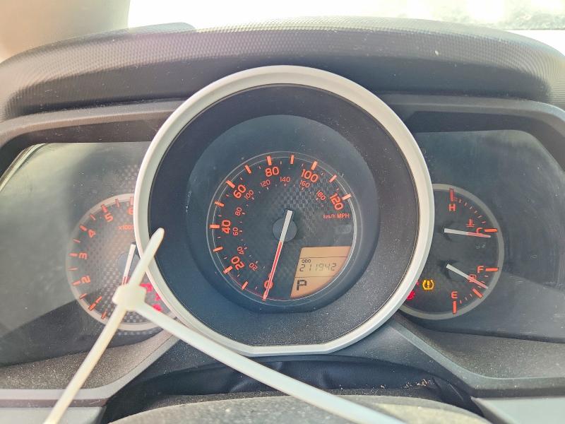 64137466 :رقم المزاد ، JTEBU5JR4B5075129 vin ، 2011 Toyota 4runner مزاد بيع