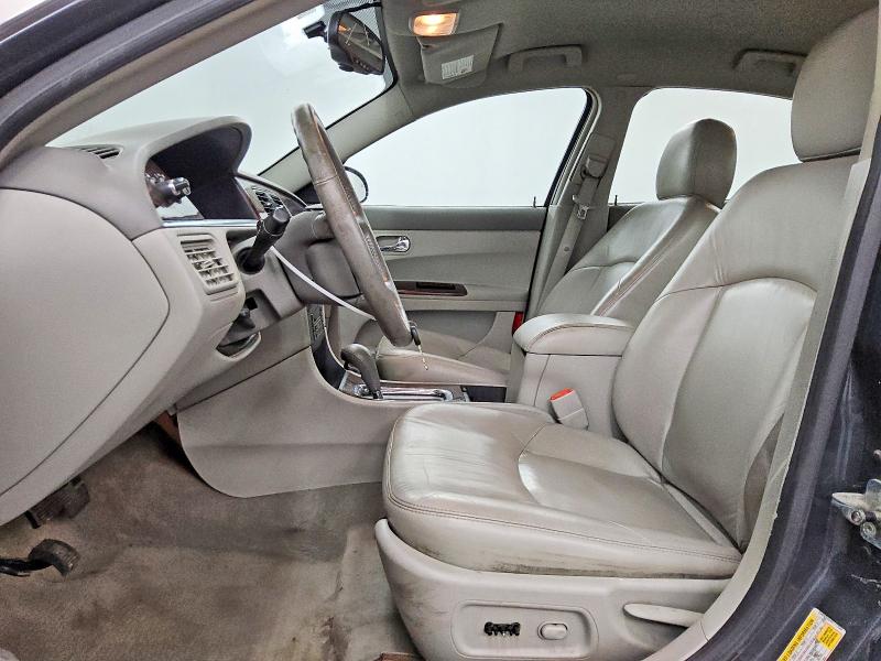 60733516 :رقم المزاد ، 2G4WD582681173549 vin ، 2008 Buick Lacrosse مزاد بيع