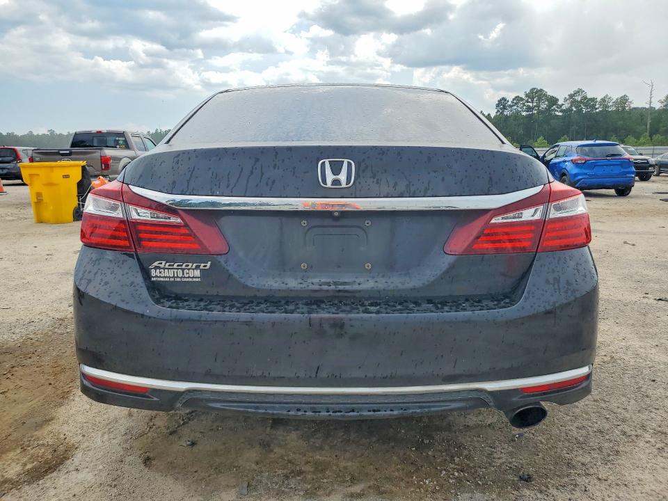 Продаж на аукціоні авто 2017 Honda Accord, vin: 1HGCR2F38HA045730, номер лоту: 65723356