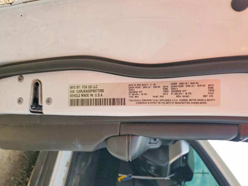 2023 Jeep Grand Cherokee მანქანა იყიდება აუქციონზე, vin: 1C4RJKAG6P8877390, აუქციონის ნომერი: 64528626