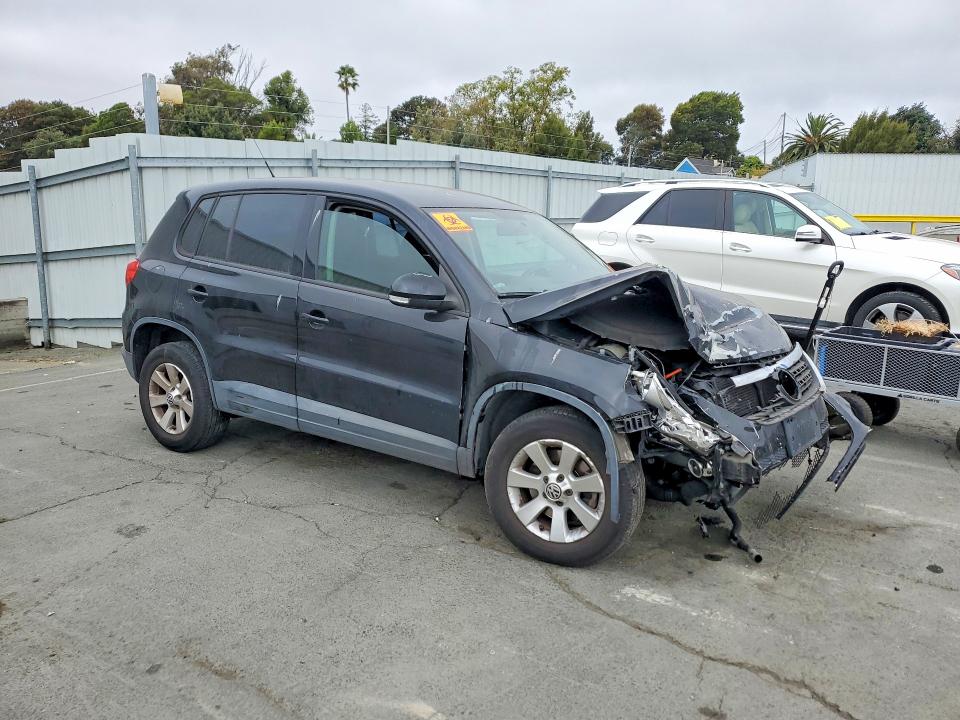 Aukcja sprzedaży 2010 Volkswagen Tiguan, vin: WVGAV7AX2AW515117, numer aukcji: 64433196