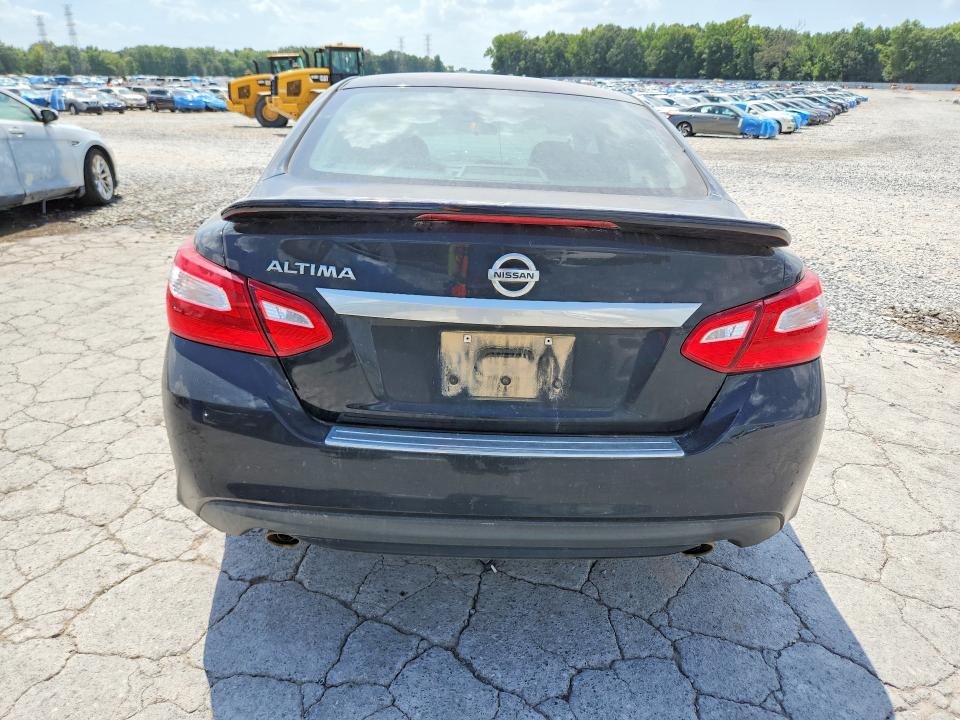 2017 Nissan Altima მანქანა იყიდება აუქციონზე, vin: 1N4AL3AP5HC246034, აუქციონის ნომერი: 64931986