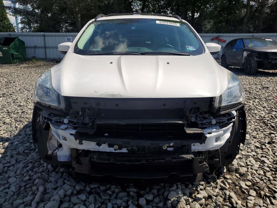 2016 Ford Escape მანქანა იყიდება აუქციონზე, vin: 1FMCU9GX7GUB42739, აუქციონის ნომერი: 65893686
