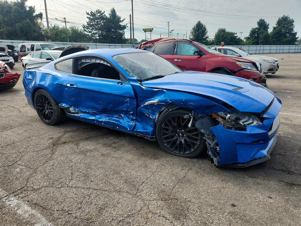 67178816 :رقم المزاد ، 1FA6P8CFXK5117231 vin ، 2019 Ford Mustang مزاد بيع