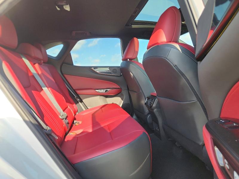 64567756 :رقم المزاد ، 2T2GGCEZ3NC012977 vin ، 2022 Lexus Nx مزاد بيع