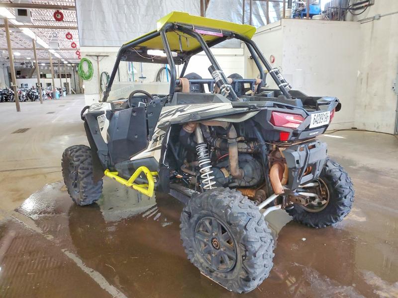 64289196 :رقم المزاد ، 4XAVDE99XFB315546 vin ، 2015 Polaris Rzr مزاد بيع