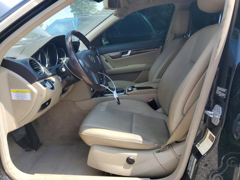 64550396 :رقم المزاد ، WDDGF8AB9DR260786 vin ، 2013 Mercedes-benz C مزاد بيع