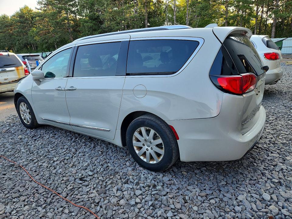 66304456 :رقم المزاد ، 2C4RC1EGXHR622665 vin ، 2017 Chrysler Pacifica مزاد بيع