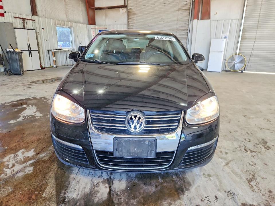2010 Volkswagen Jetta მანქანა იყიდება აუქციონზე, vin: 3VWRZ7AJ2AM148966, აუქციონის ნომერი: 63817896