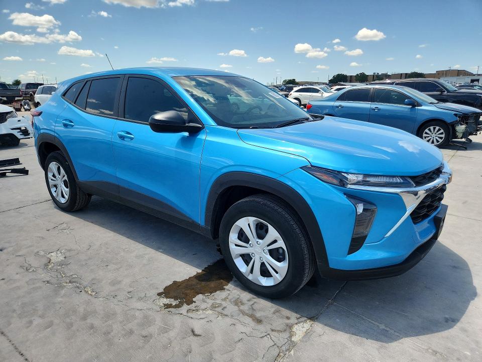 63827366 :رقم المزاد ، KL77LFEP1SC271629 vin ، 2025 Chevrolet Trax مزاد بيع