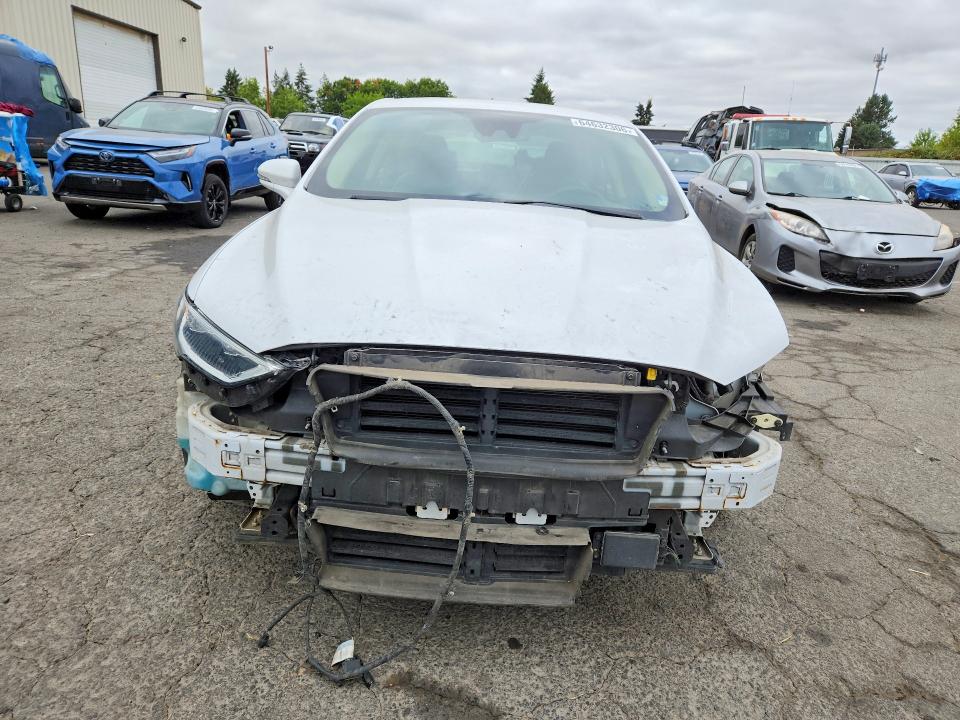64632306 :رقم المزاد ، 3FA6P0CD9LR205427 vin ، 2020 Ford Fusion مزاد بيع
