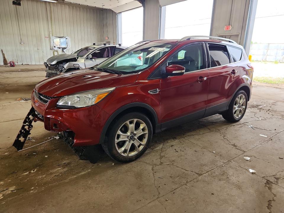2015 Ford Escape მანქანა იყიდება აუქციონზე, vin: 1FMCU9J9XFUC42276, აუქციონის ნომერი: 63779636