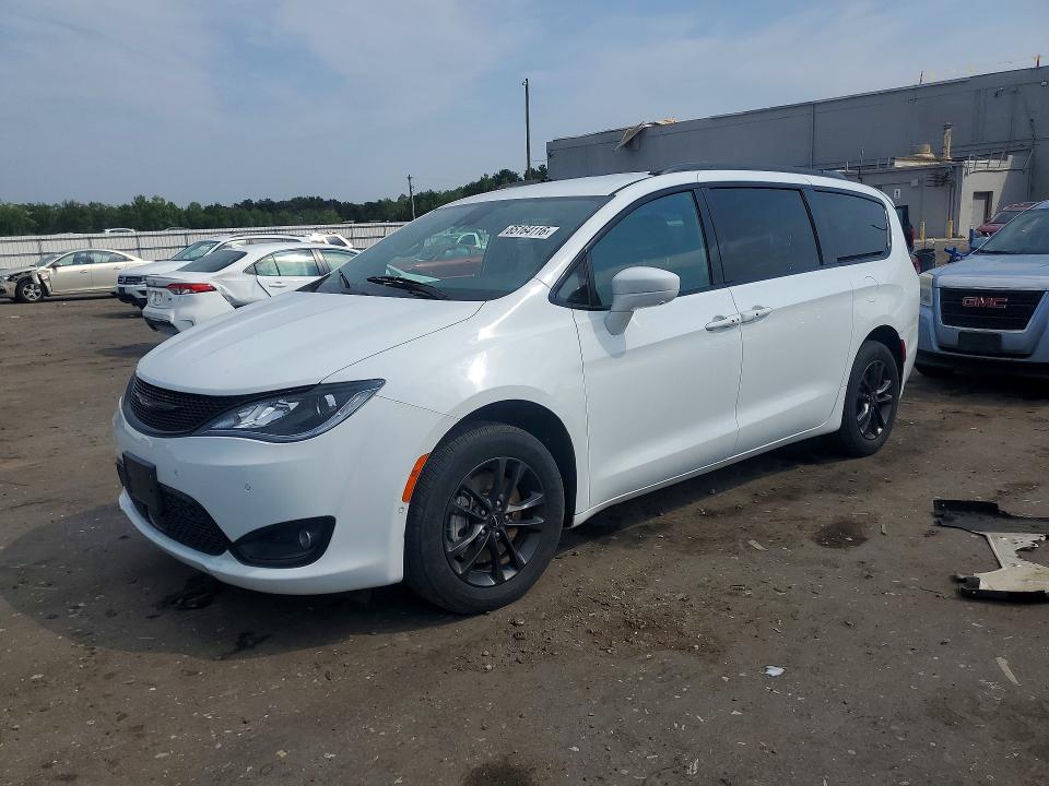 65164116 :رقم المزاد ، 2C4RC3BG7LR267821 vin ، 2020 Chrysler Pacifica مزاد بيع