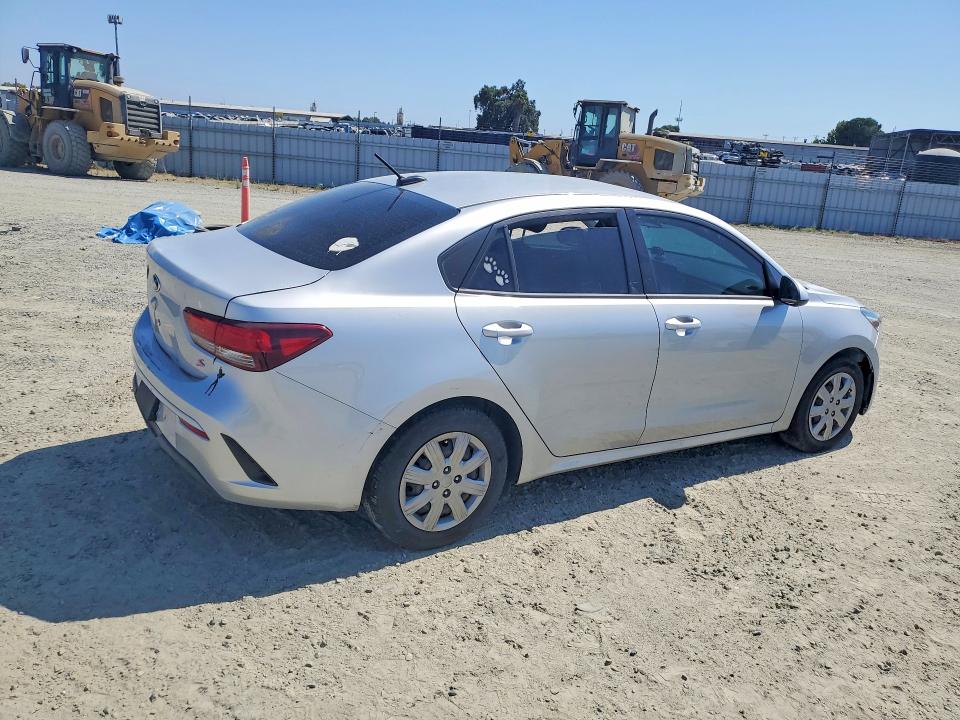 64554876 :رقم المزاد ، 3KPA24AD8ME382587 vin ، 2021 Kia Rio مزاد بيع