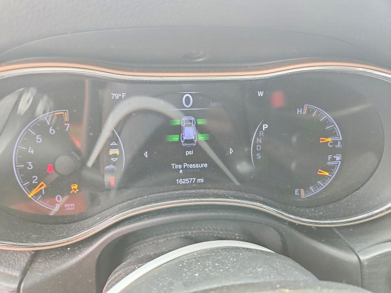 2015 Jeep Grand Cherokee მანქანა იყიდება აუქციონზე, vin: 1C4RJFBG3FC748184, აუქციონის ნომერი: 65217446