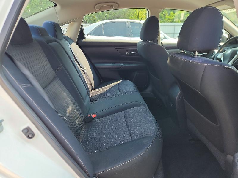 Продажа на аукционе авто 2017 Nissan Altima, vin: 1N4AL3AP1HC132659, номер лота: 64195126