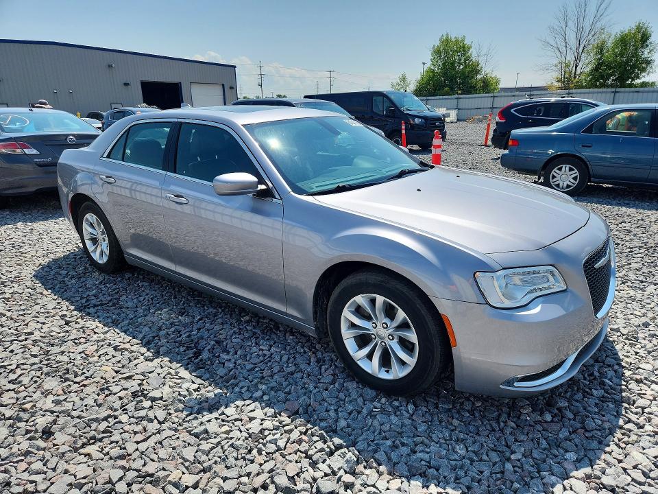 Aukcja sprzedaży 2016 Chrysler 300, vin: 2C3CCAAG7GH252375, numer aukcji: 64244766