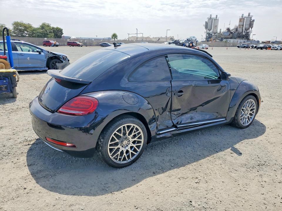 Продаж на аукціоні авто 2018 Volkswagen Beetle, vin: 3VWFD7AT0JM706753, номер лоту: 63514976