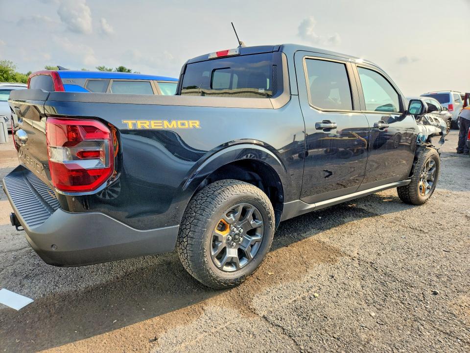 Продажа на аукционе авто 2024 Ford Maverick, vin: 3FTTW8R94RRA72523, номер лота: 65138186