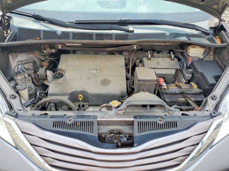 Aukcja sprzedaży 2015 Toyota Sienna, vin: 5TDKK3DC7FS552979, numer aukcji: 64575356