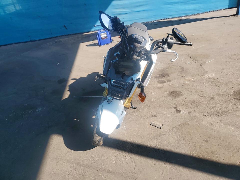 Продажа на аукционе авто 2018 Honda Grom, vin: MLHJC7517J5003386, номер лота: 63686366