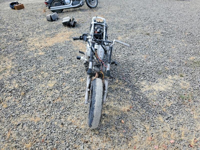 64577316 :رقم المزاد ، JS1VP53A842100452 vin ، 2004 Suzuki Sv650 مزاد بيع