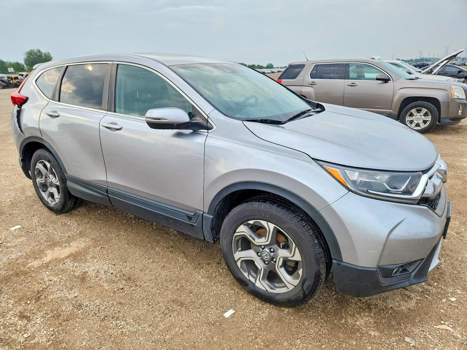 Auction sale of the 2018 Honda Cr-v, vin: 7FARW2H84JE013739, lot number: 63856656