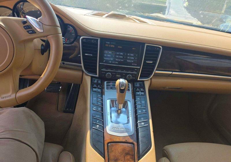 2015 Porsche Panamera მანქანა იყიდება აუქციონზე, vin: WP0AA2A72FL000498, აუქციონის ნომერი: 67309846