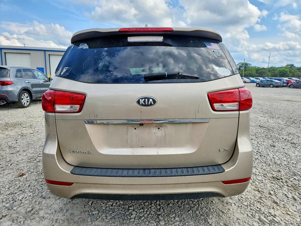 67134496 :رقم المزاد ، KNDMB5C13F6069932 vin ، 2015 Kia Sedona مزاد بيع