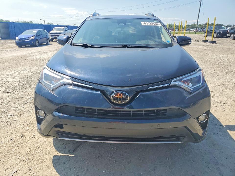 Продажа на аукционе авто 2017 Toyota Rav4, vin: JTMDFREV4HJ704121, номер лота: 63128856