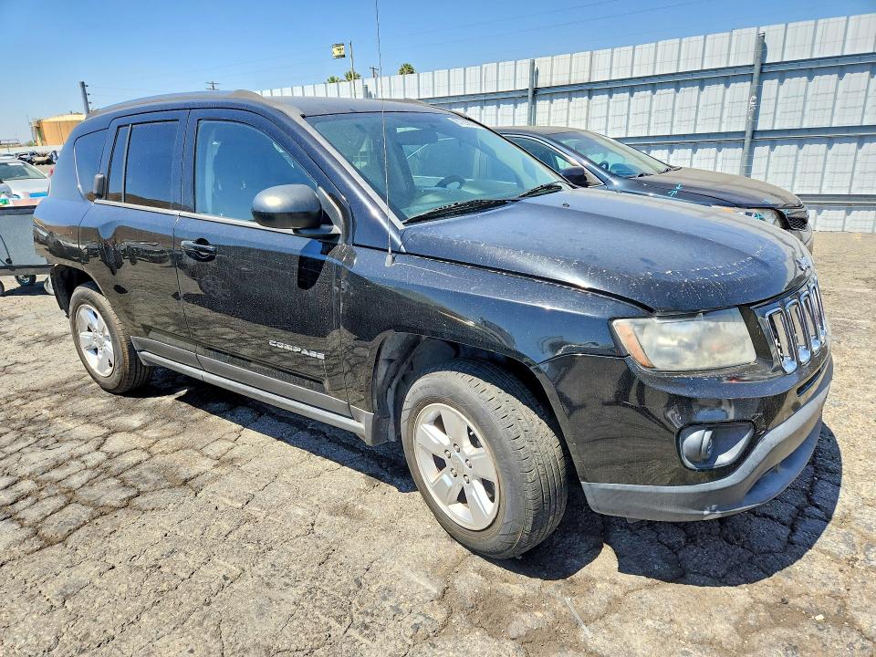 2014 Jeep Compass მანქანა იყიდება აუქციონზე, vin: 1C4NJCBA1ED818105, აუქციონის ნომერი: 67299096