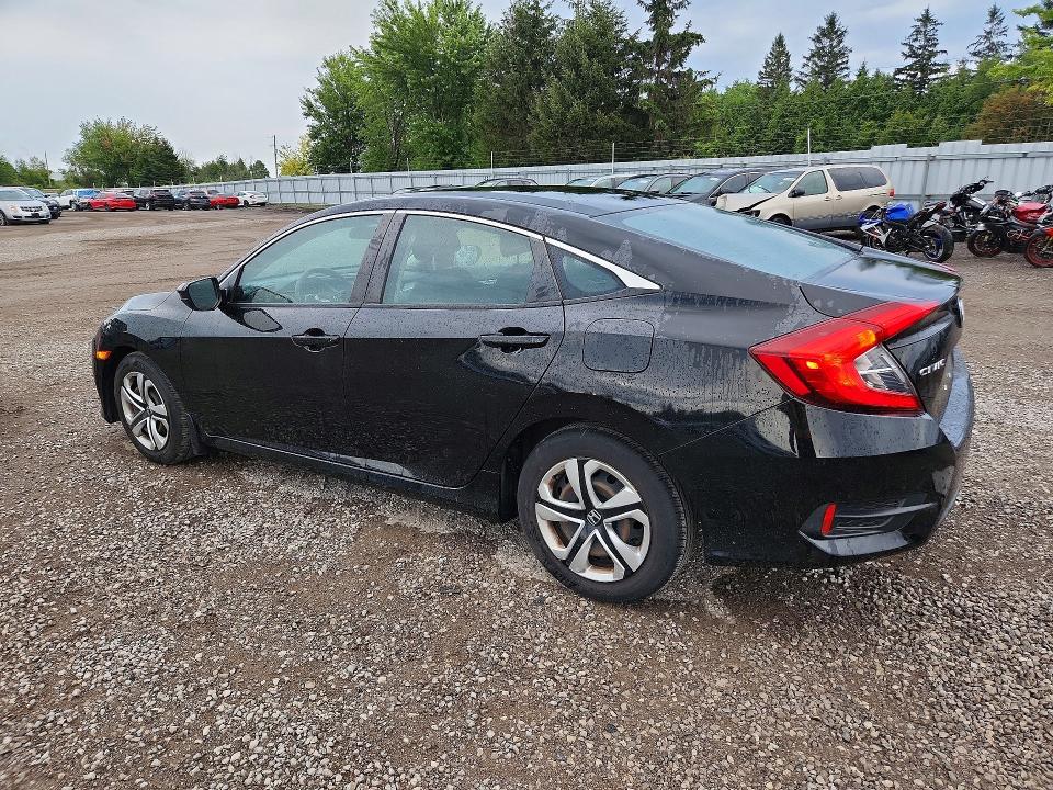 65627846 :رقم المزاد ، 2HGFC2F53HH027458 vin ، 2017 Honda Civic مزاد بيع