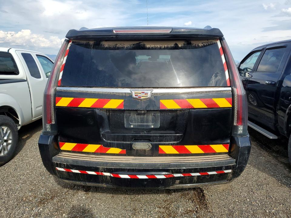 2018 Cadillac Escalade მანქანა იყიდება აუქციონზე, vin: 1GYS4HKJ1JR337723, აუქციონის ნომერი: 64771906