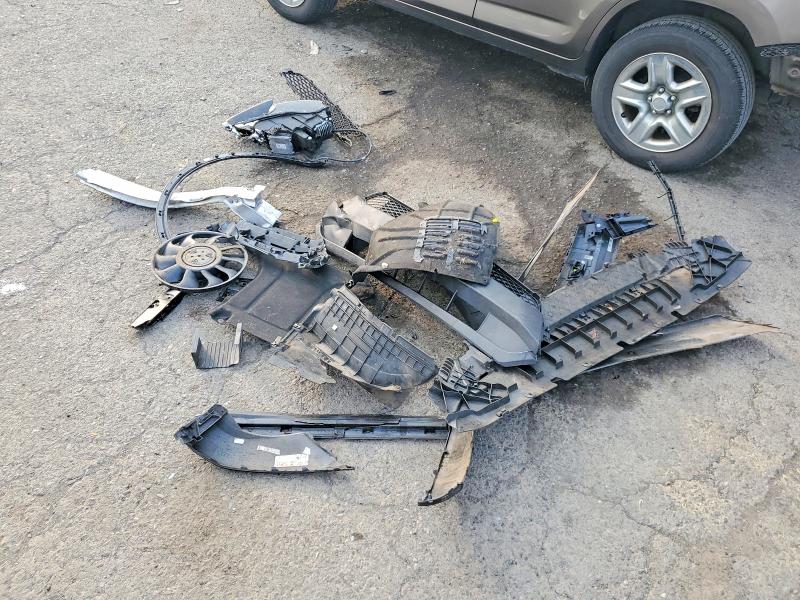 64385436 :رقم المزاد ، WA1BNAFY2J2010705 vin ، 2018 Audi Q5 مزاد بيع