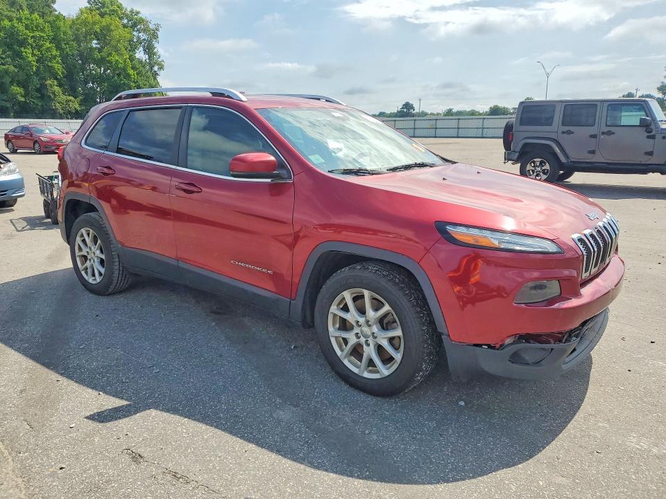 64660536 :رقم المزاد ، 1C4PJLCB7HW640662 vin ، 2017 Jeep Cherokee مزاد بيع