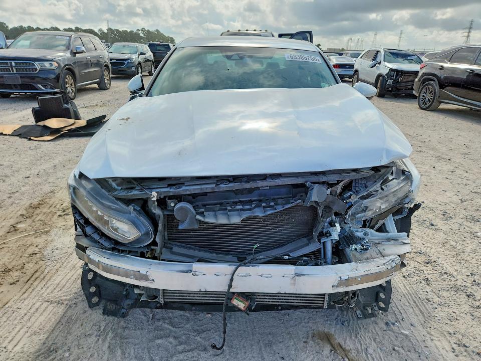 Продажа на аукционе авто 2020 Honda Accord, vin: 1HGCV1F18LA115594, номер лота: 63385256